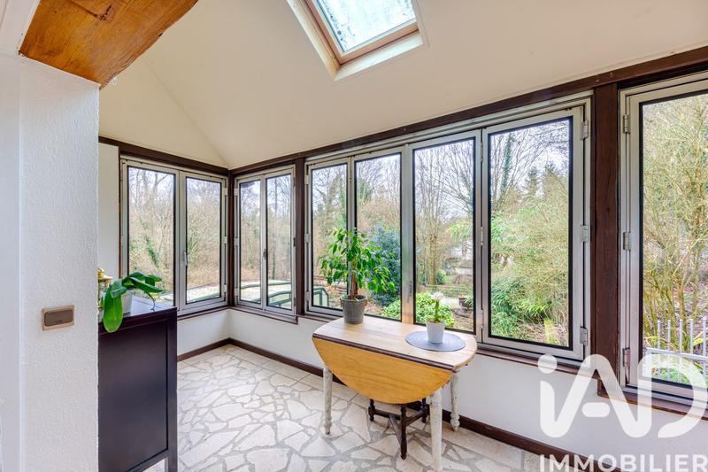 Maison - 198 m² - 8 pièces