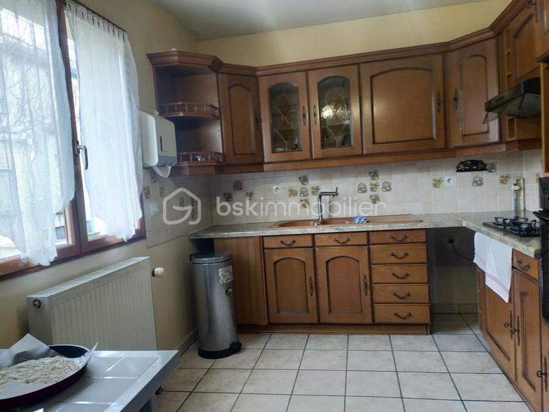 Maison - 142 m² - 5 pièces