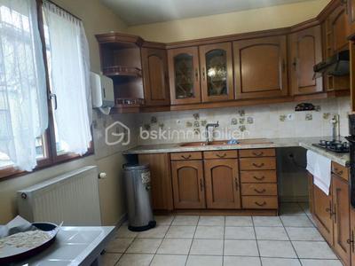 Maison - 142 m² - 5 pièces