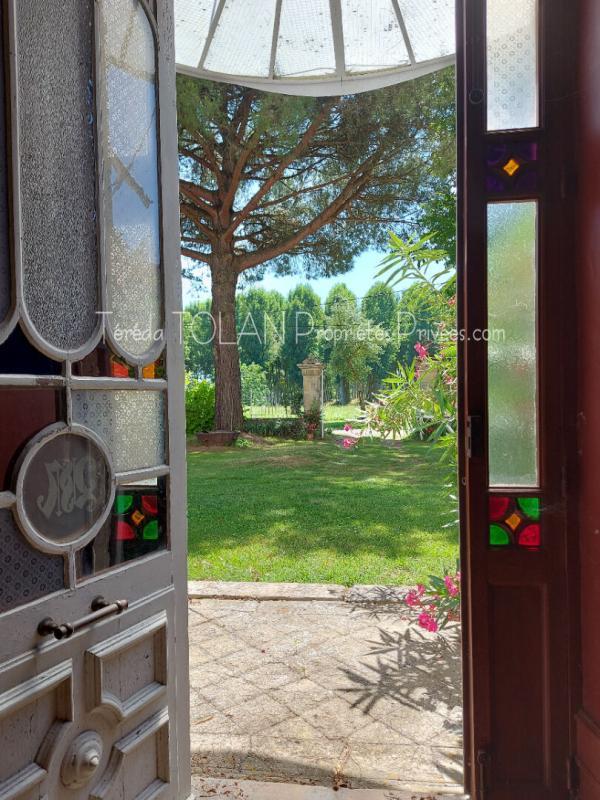 Château - 775 m² - 17 pièces