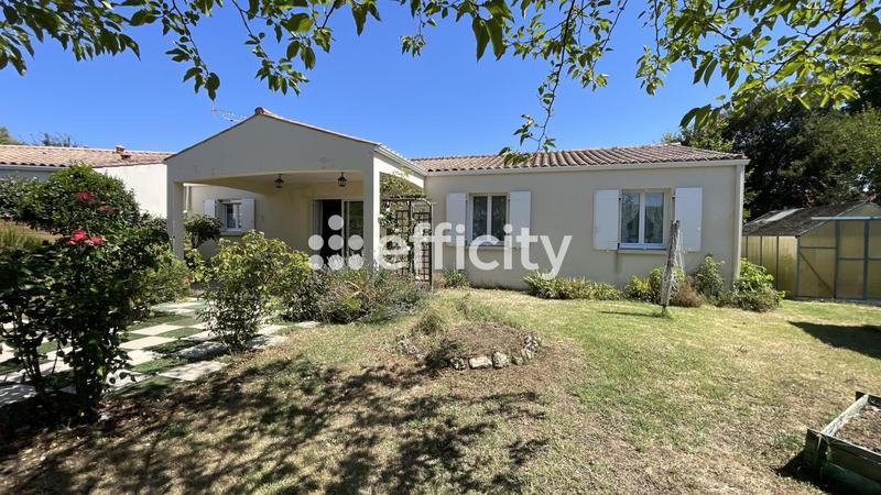 Maison - 93 m² - 5 pièces