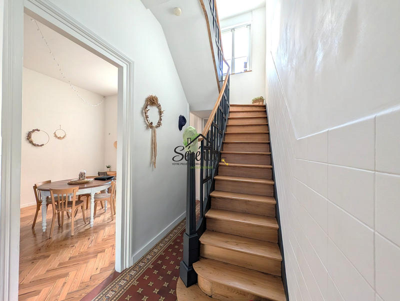 Maison - 140 m² - 5 pièces