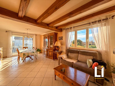 Maison - 105 m² - 4 pièces