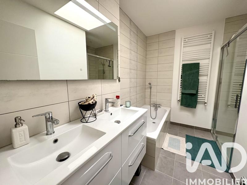 Maison - 123 m² - 6 pièces