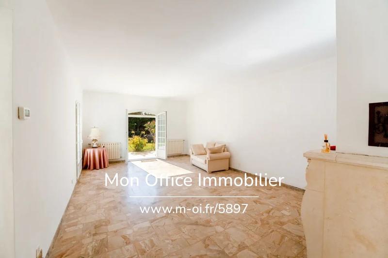 Demeure - 168 m² - 6 pièces