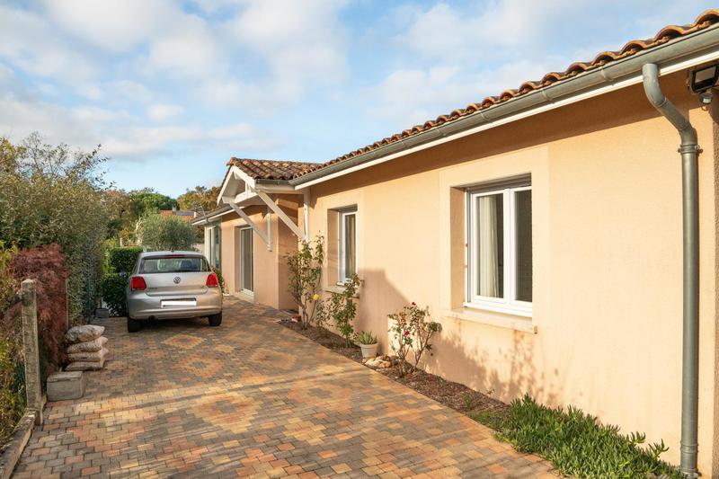 Maison - 175 m² - 7 pièces