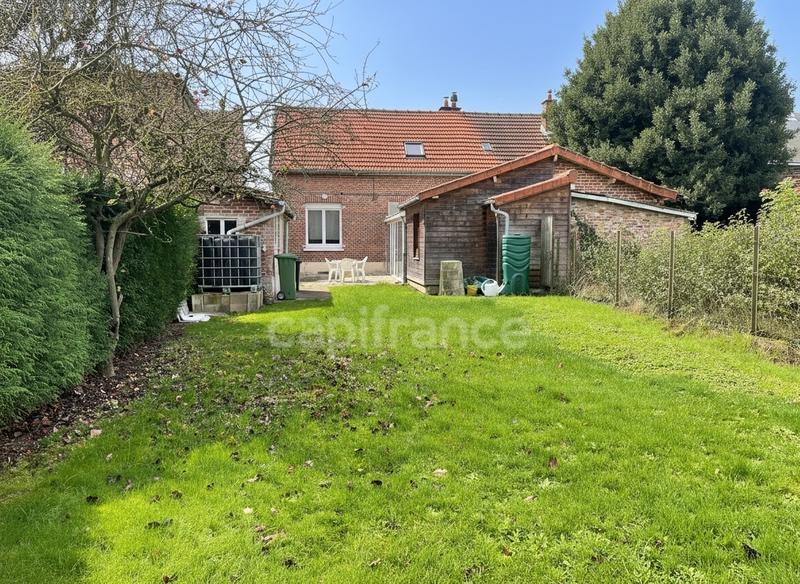 Maison - 98 m² - 4 pièces