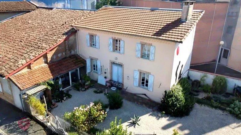Maison de village - 87 m² - 3 pièces