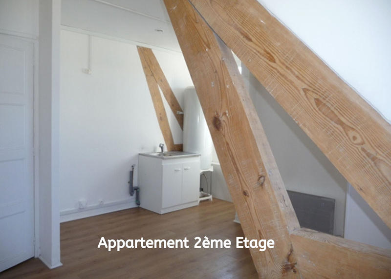 Immeuble - 144 m² - 8 pièces