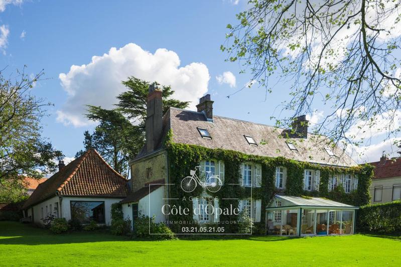 Manoir - 267 m² - 8 pièces