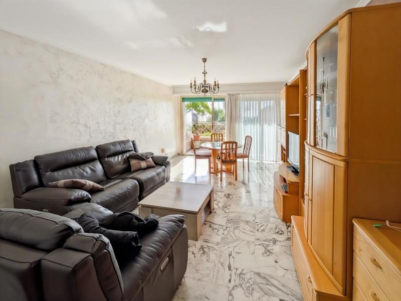 Appartement - 64 m² - 2 pièces