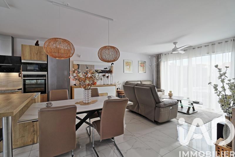 Maison - 95 m² - 4 pièces