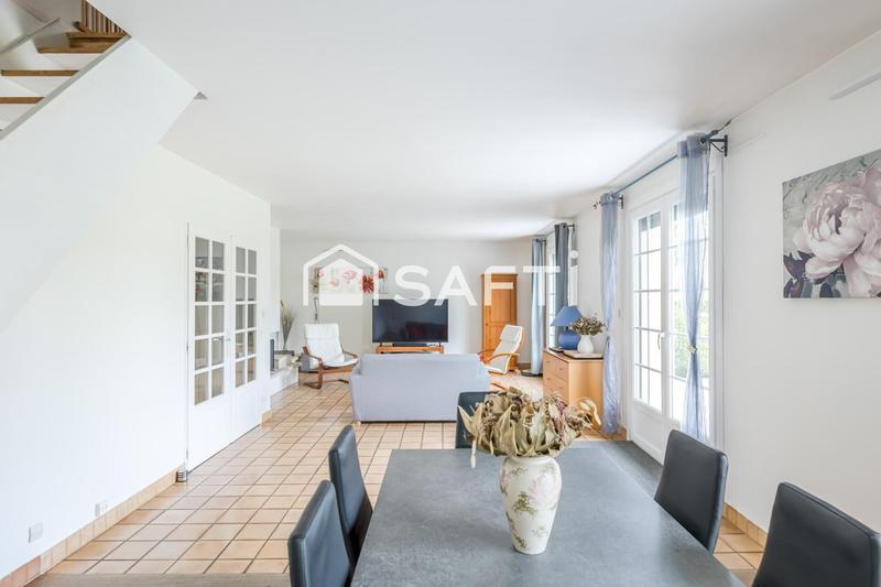 Maison - 125 m² - 8 pièces