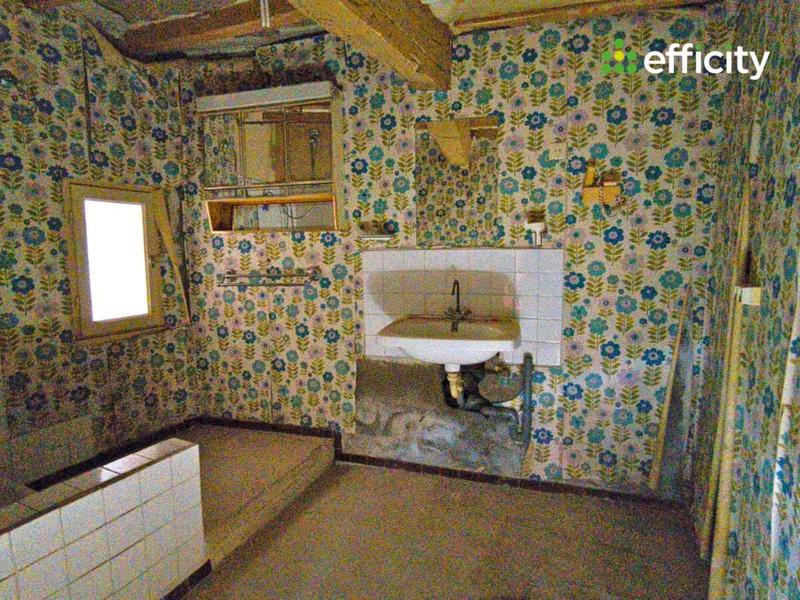 Maison - 200 m² - 6 pièces