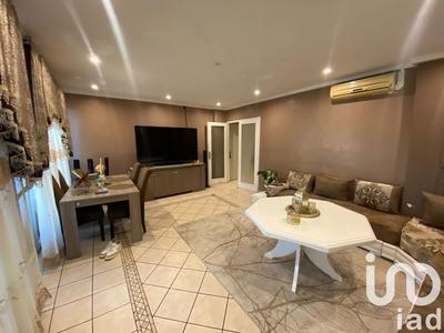 Appartement - 82 m² - 4 pièces