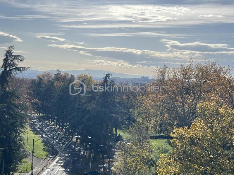 Appartement - 115 m² - 5 pièces