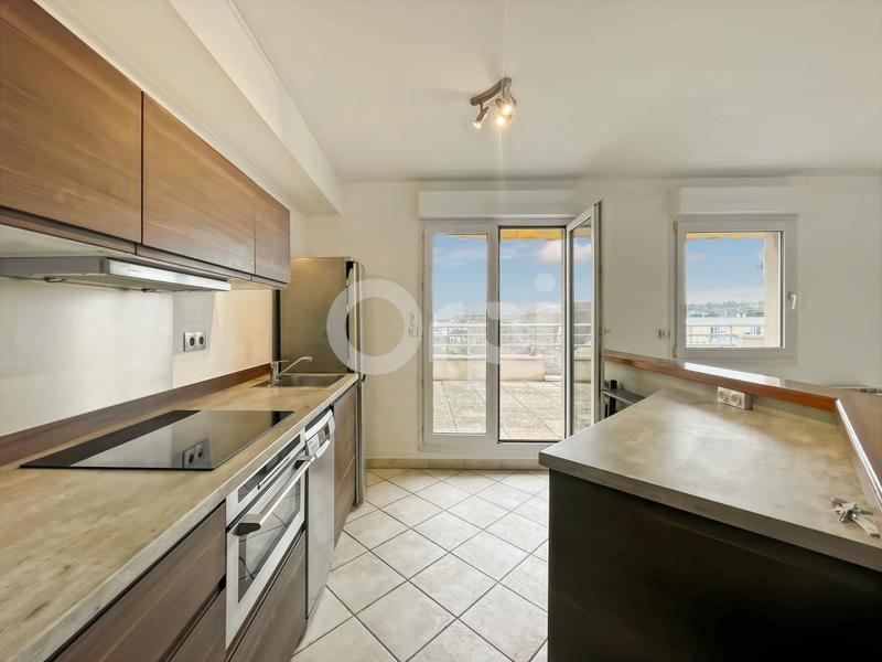 Appartement - 94 m² - 3 pièces