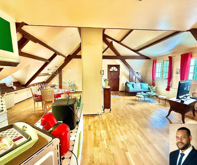 Maison - 200 m² - 7 pièces