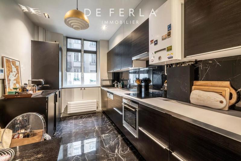 Appartement - 145 m² - 5 pièces