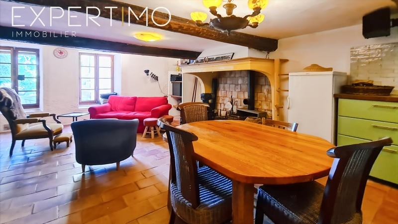 Maison - 160 m² - 9 pièces