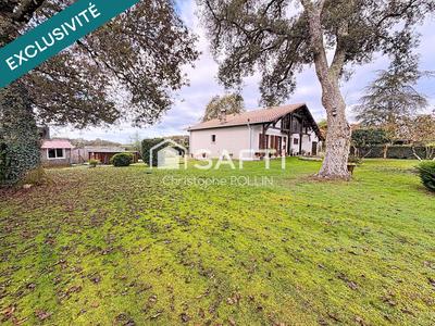 Maison - 135 m² - 5 pièces