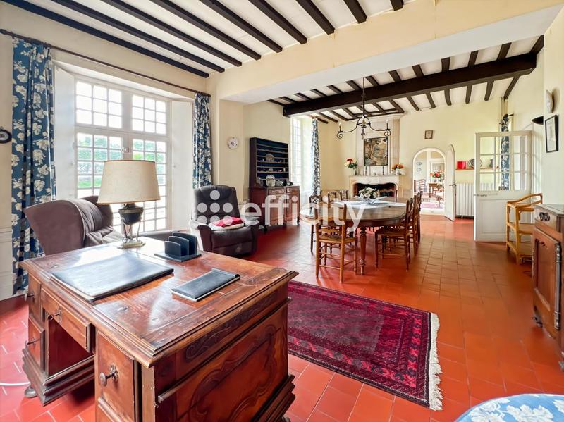 Propriété - 436 m² - 16 pièces