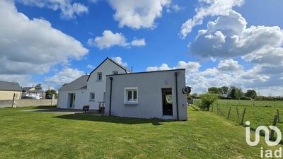 Maison - 140 m² - 8 pièces