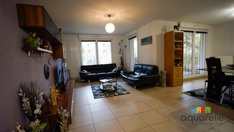 Appartement - 81 m² - 3 pièces