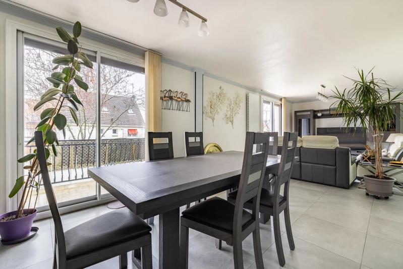 Maison - 190 m² - 7 pièces