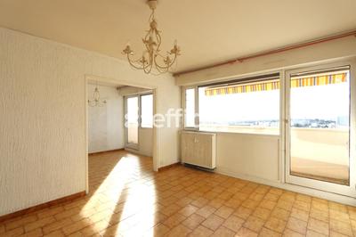 Appartement ancien - 91 m² - 5 pièces