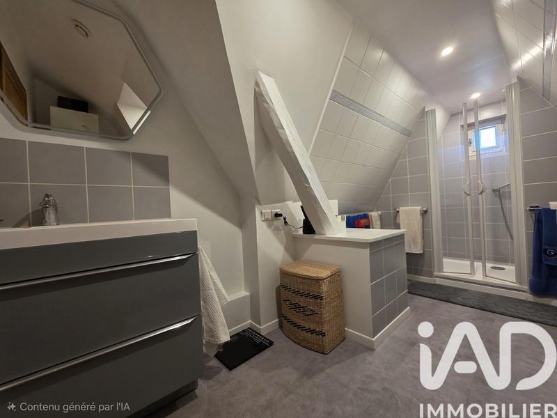 Maison - 140 m² - 5 pièces