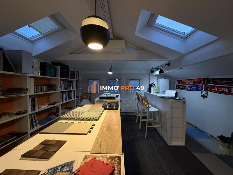 Local commercial - 152 m²