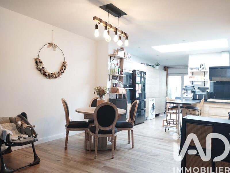 Maison - 88 m² - 3 pièces