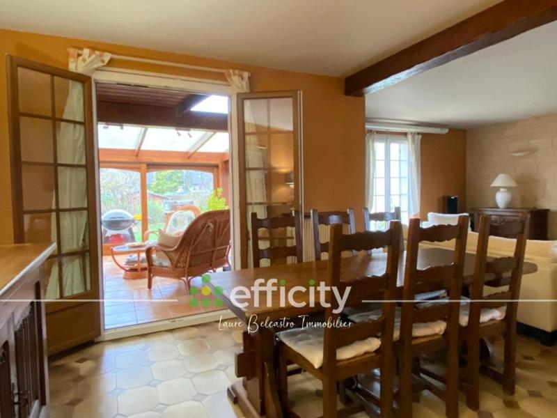 Maison - 177 m² - 5 pièces