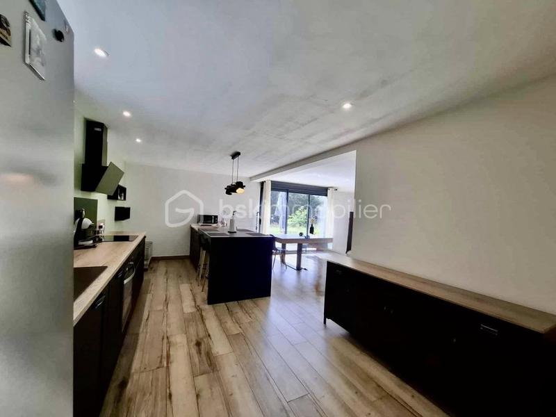 Pavillon - 85 m² - 3 pièces