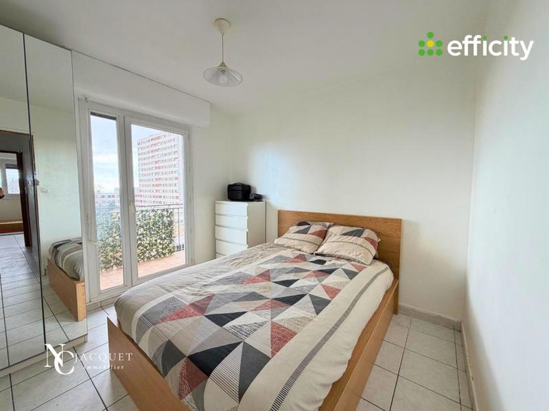 Appartement - 84 m² - 4 pièces