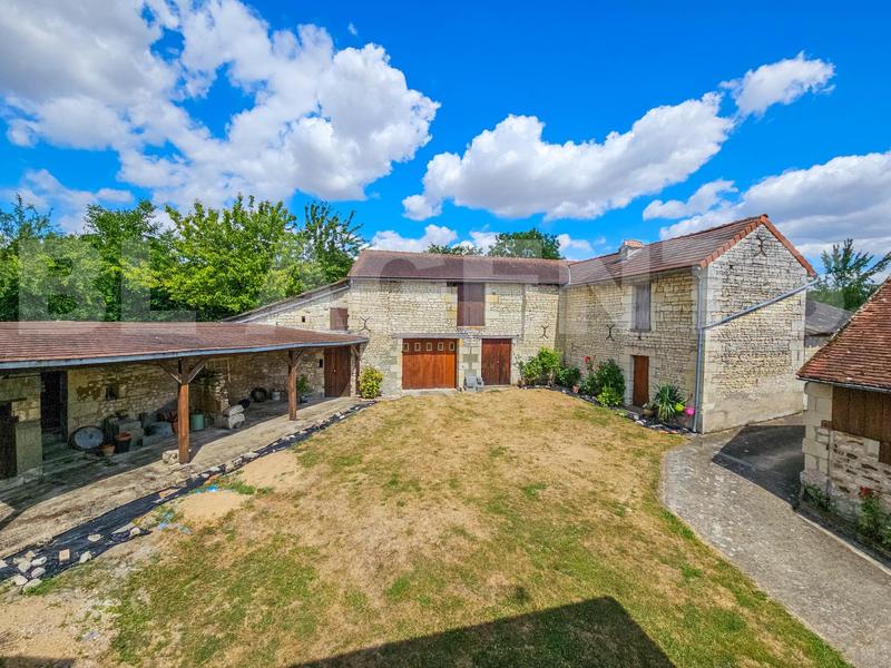 Propriété - 107 m² - 5 pièces