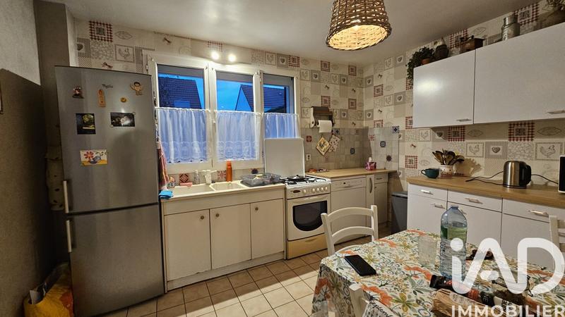 Maison - 91 m² - 5 pièces