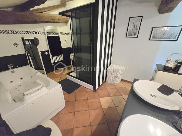 Demeure - 379 m² - 10 pièces