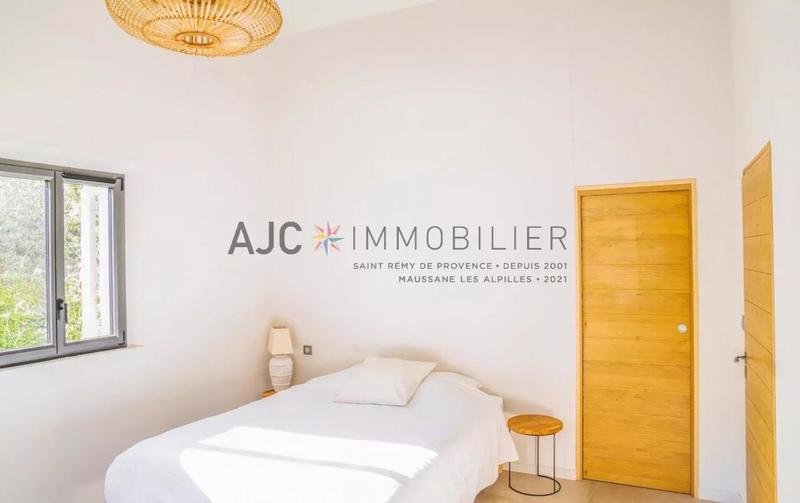 Maison - 190 m² - 4 pièces