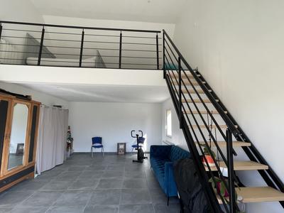 Maison traditionnelle - 147 m² - 7 pièces