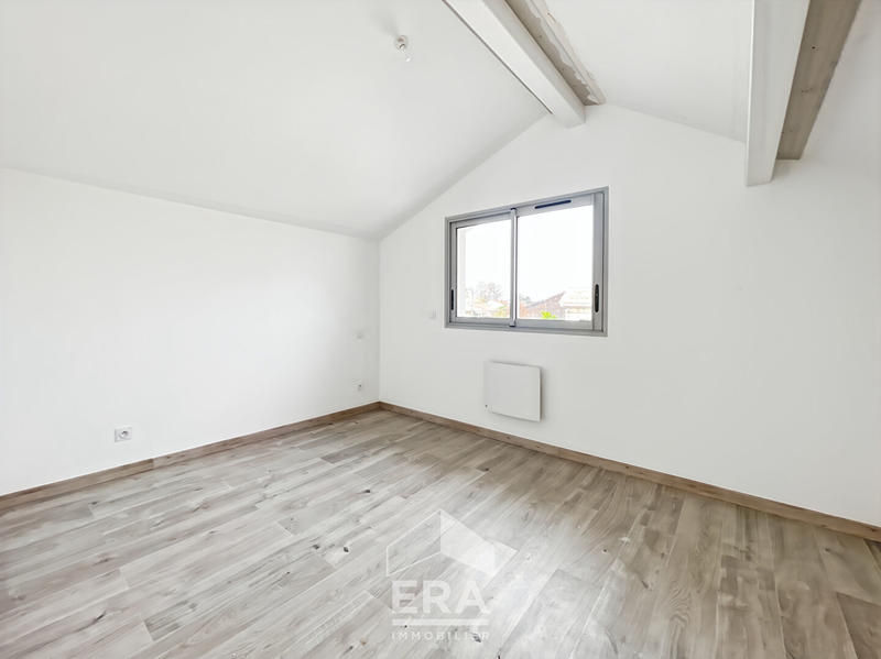 Maison - 98 m² - 4 pièces