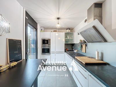 Maison - 85 m² - 4 pièces