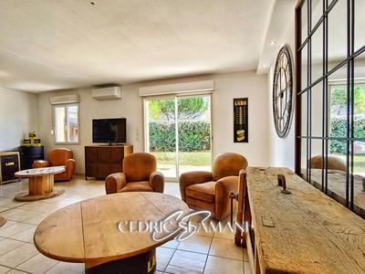 Maison - 82 m² - 3 pièces