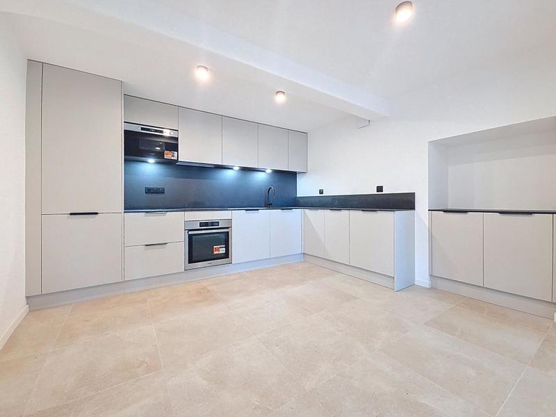 Duplex - 152 m² - 5 pièces