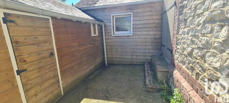 Maison - 95 m² - 5 pièces