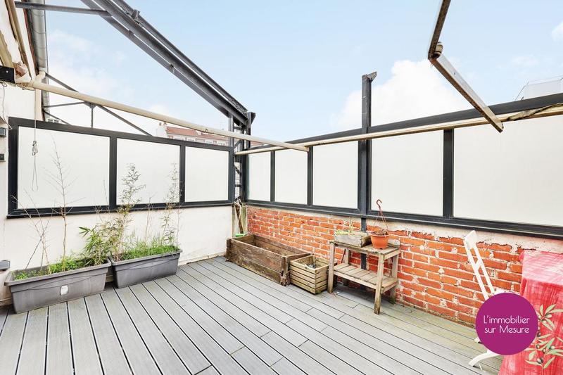 Penthouse - 80 m² - 3 pièces