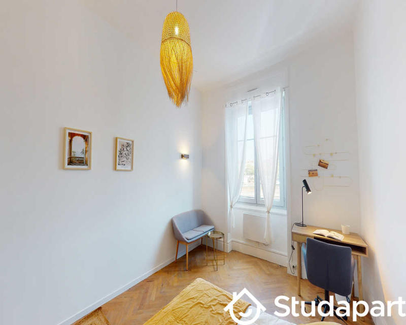 Chambre - 43 m² - 1 pièce