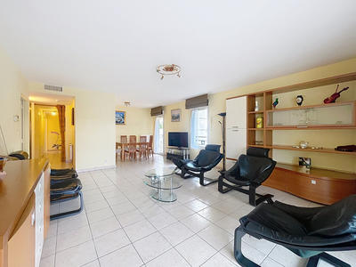 Appartement - 96 m² - 3 pièces