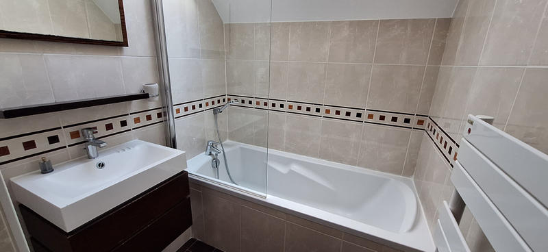 Maison - 103 m² - 4 pièces